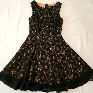 🪧 Junior's Studio City Black Lace Dress🪧